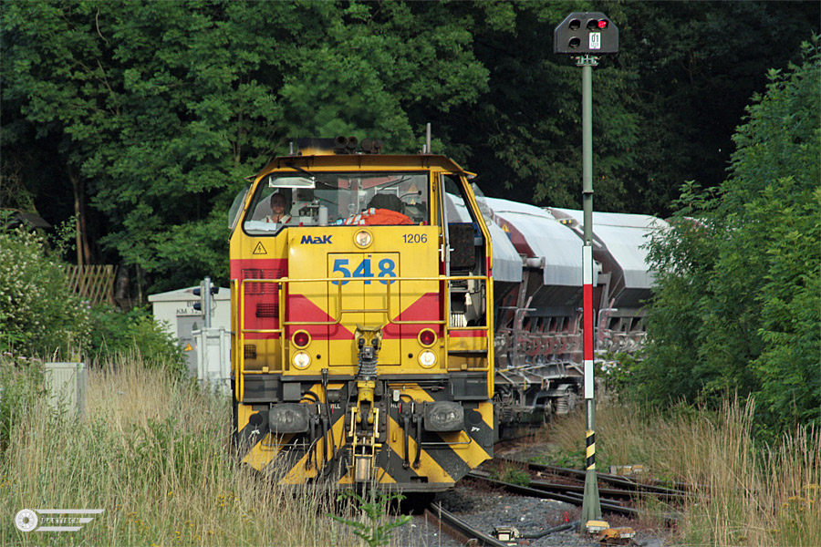 http://www.bahn-um-ratingen.de/2010/100710_eh548_a.jpg