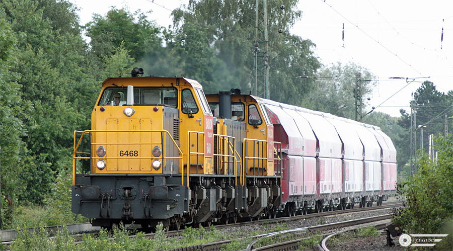 http://www.bahn-um-ratingen.de/2010/100730_6468_6466.jpg