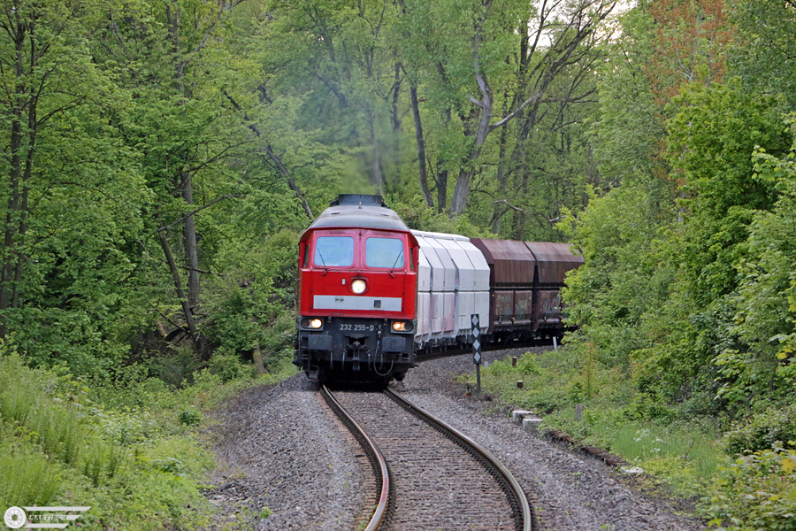 http://www.bahn-um-ratingen.de/2019/190509_232255.jpg