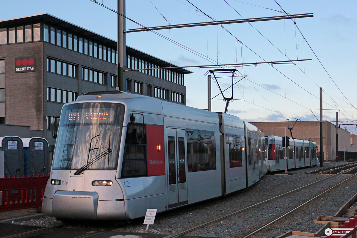 http://www.bahn-um-ratingen.de/kd/701/180107_3360_u71.jpg